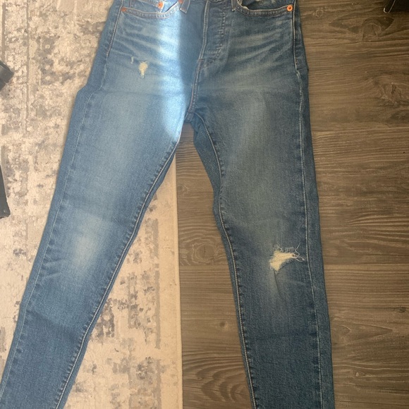 Levi’s Wedgie Skinny Jeans - Picture 5 of 8